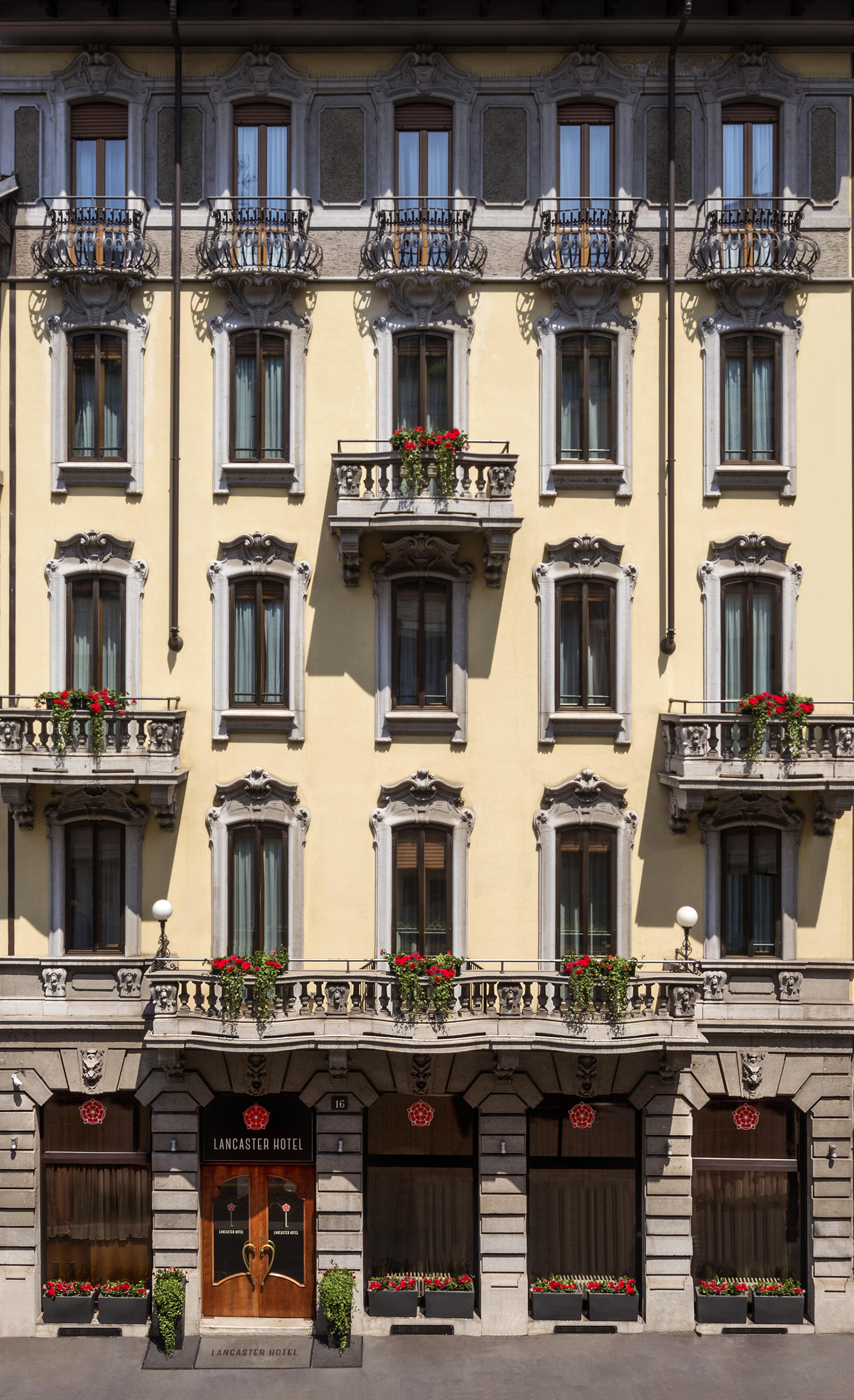 Lancaster Hotel Milano Esterno foto