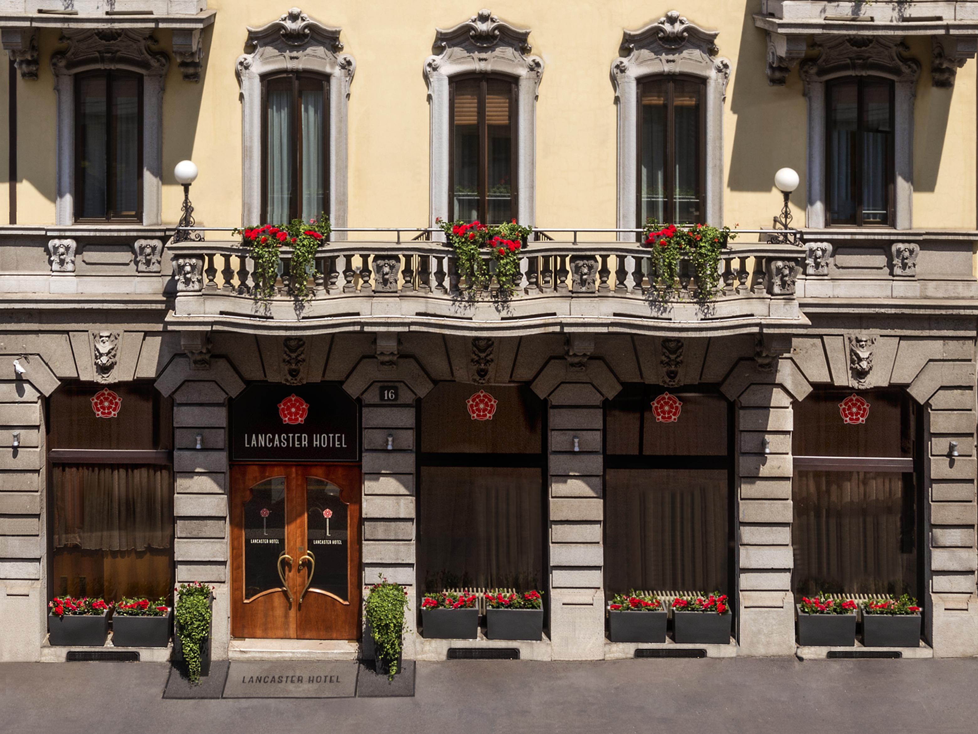 Lancaster Hotel Milano Esterno foto