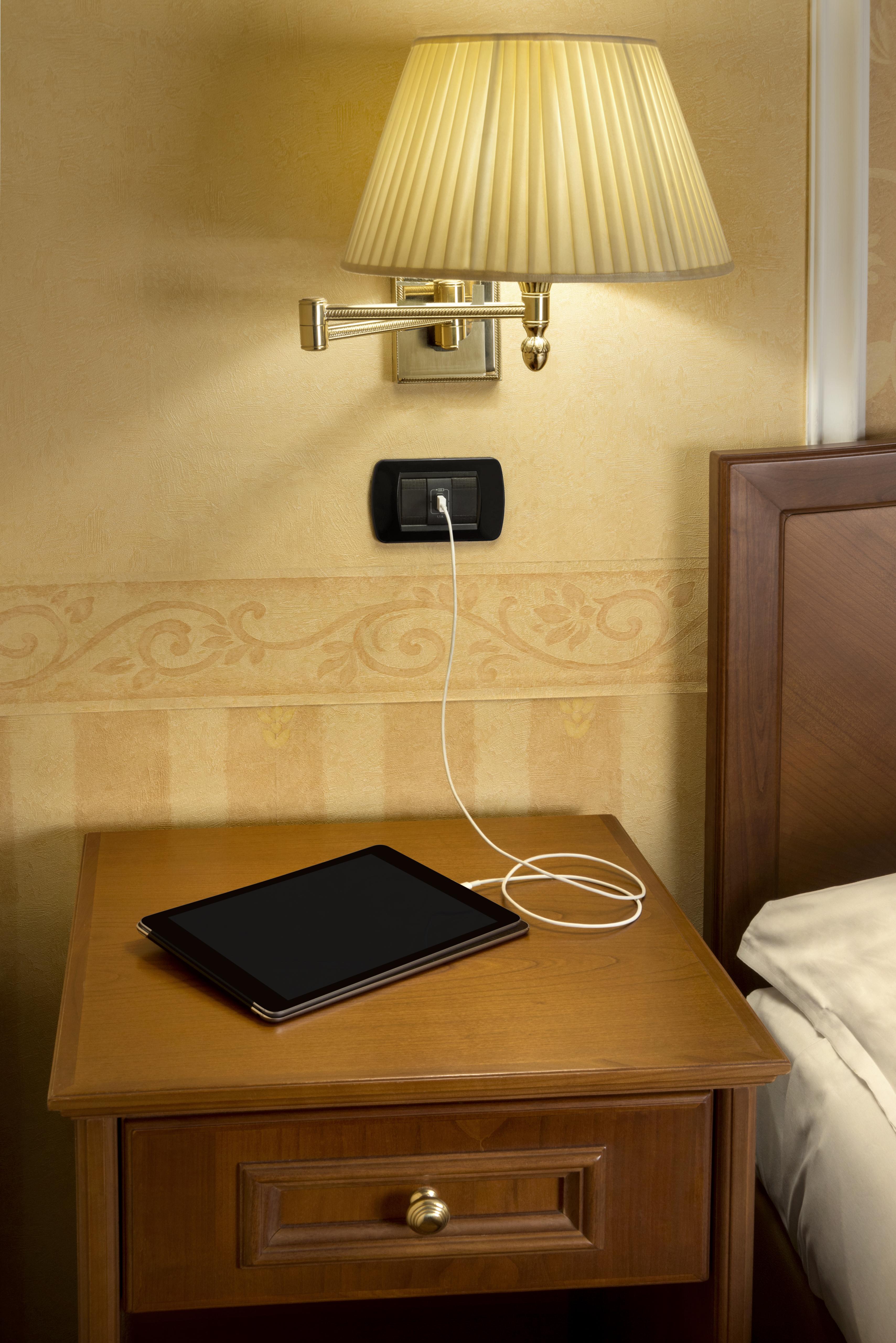 Lancaster Hotel Milano Esterno foto