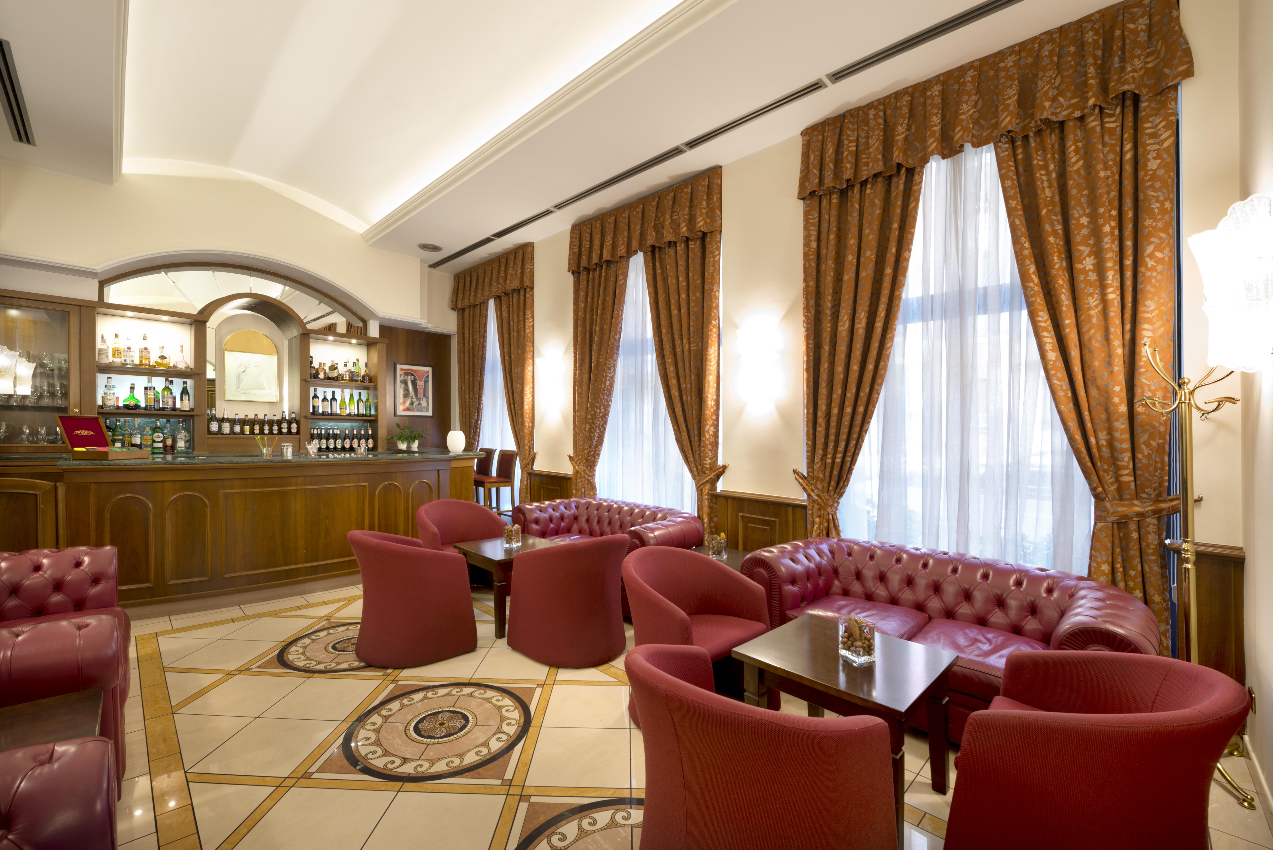 Lancaster Hotel Milano Esterno foto