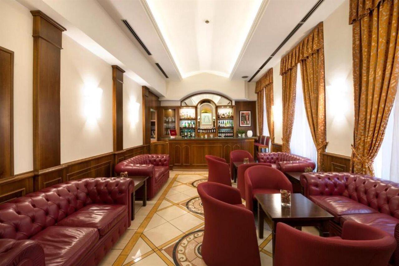 Lancaster Hotel Milano Esterno foto